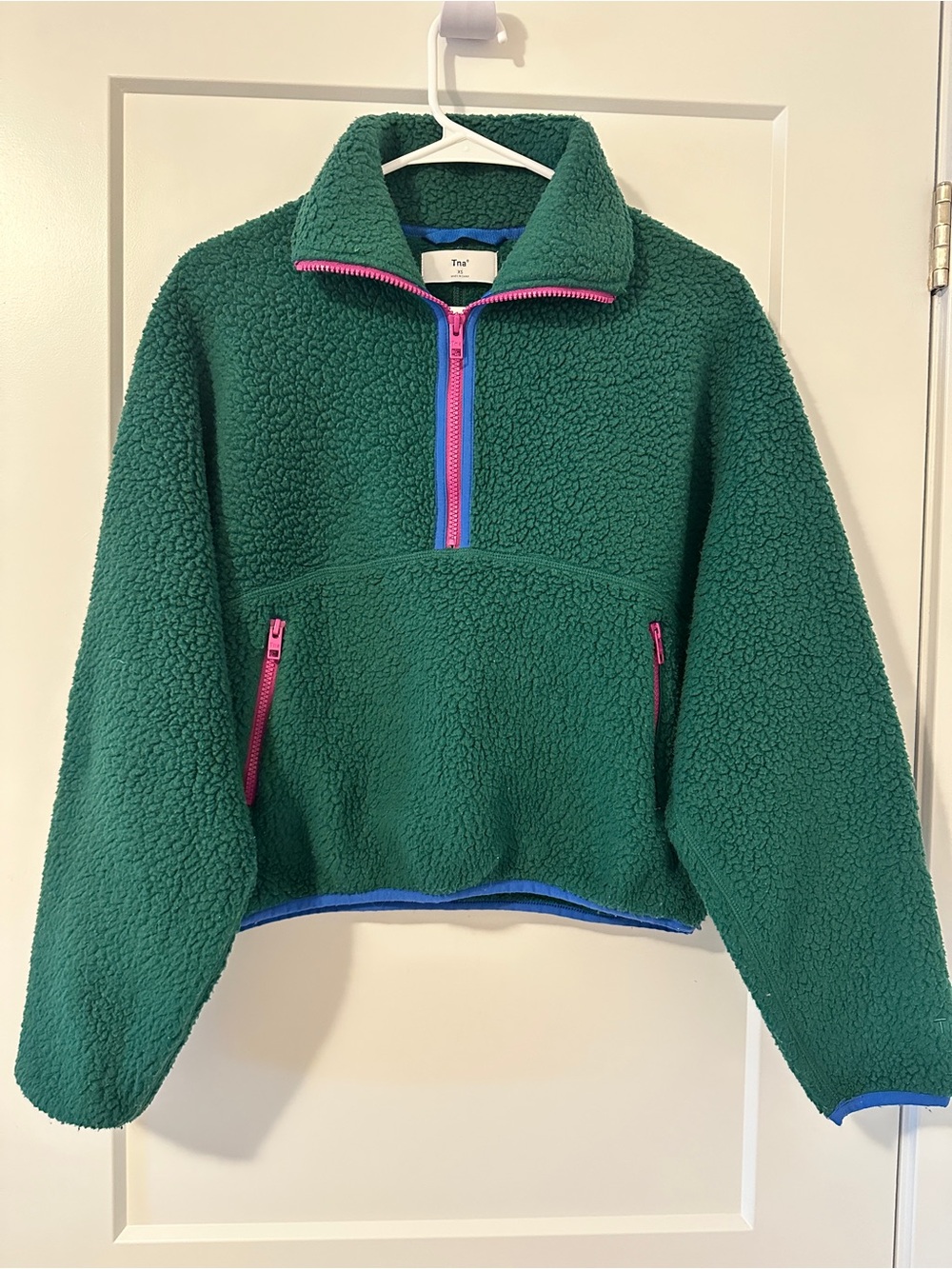 TNA Aritzia Green Teddy Fleece Pullover with Pink Zippers Size XS Women’s